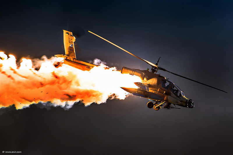 AH-64I-flares.jpg
