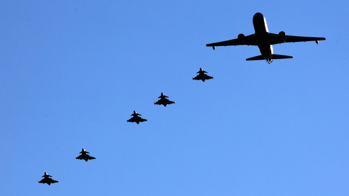 [Imagen: Gripen-formation-706x397.jpg]