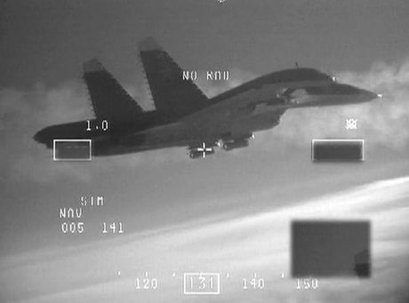 Su-34 intercepted by F-16