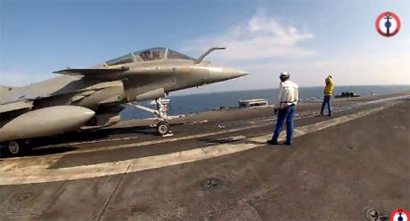 Charles De Gaulle flight deck copy