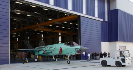 Italy F-35 roll out