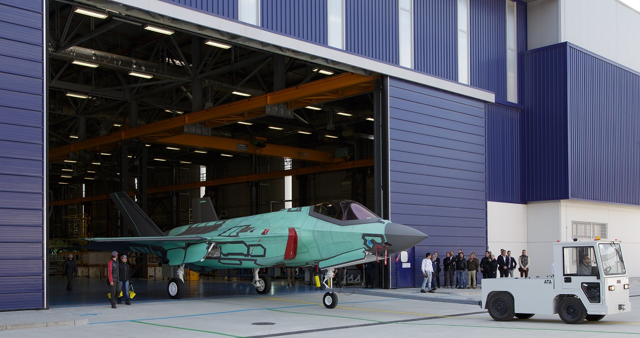 Italy-F-35-roll-out.jpg