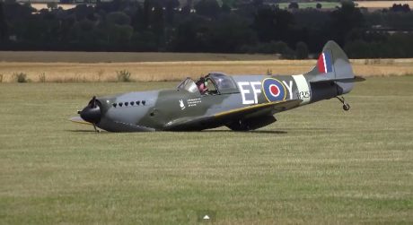 Spitfire no gear landing 2