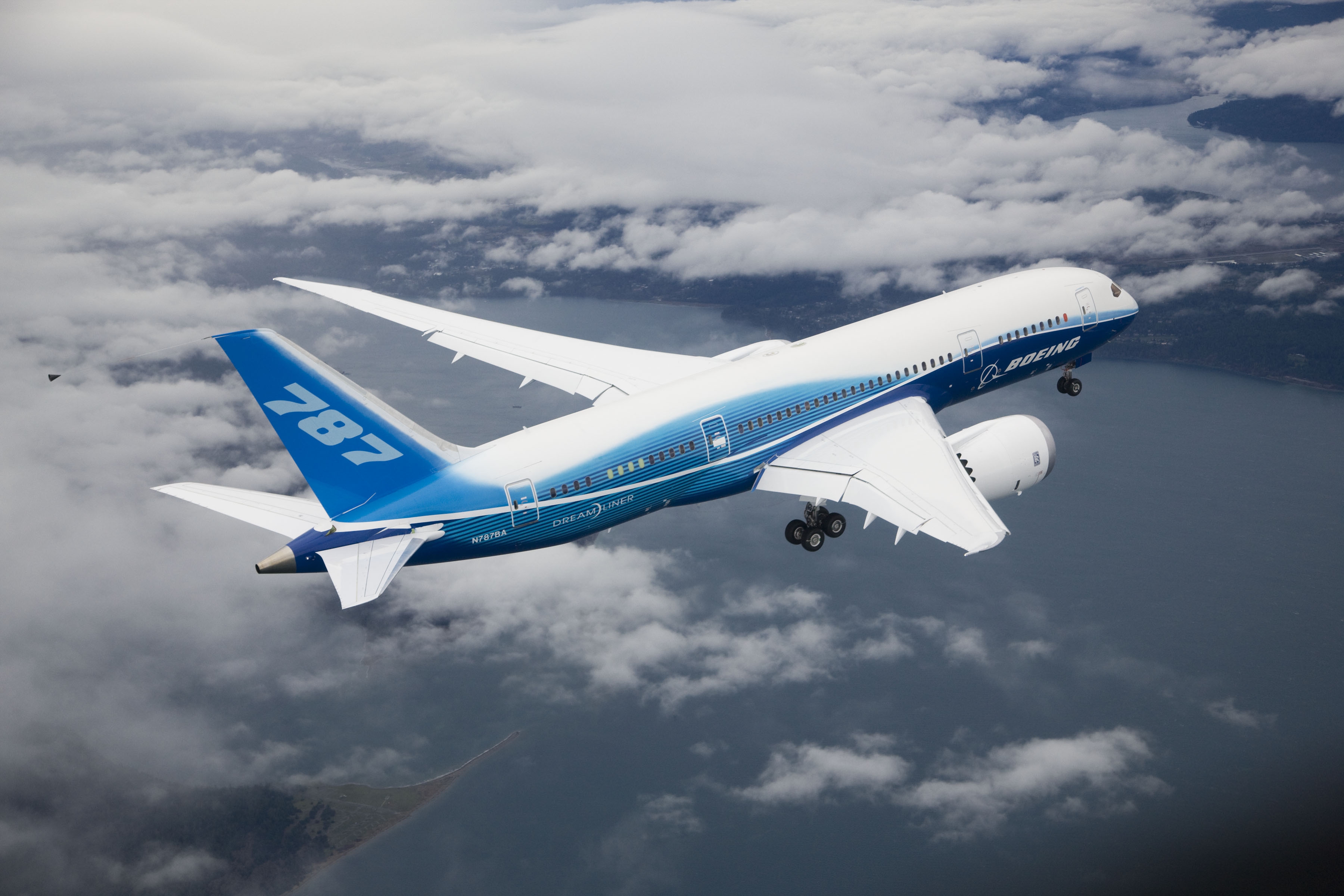 B787 Dreamliner maiden flight pictures – The Aviationist