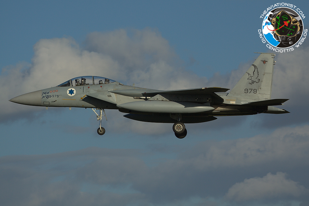 How an Israeli F-15 Eagle managed to land with one wing – The Aviationist