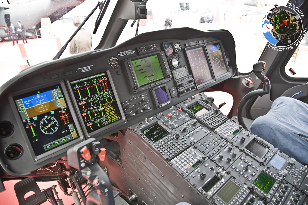 Inside a modern (combat) helicopter: the AgustaWestland HH-139A ...