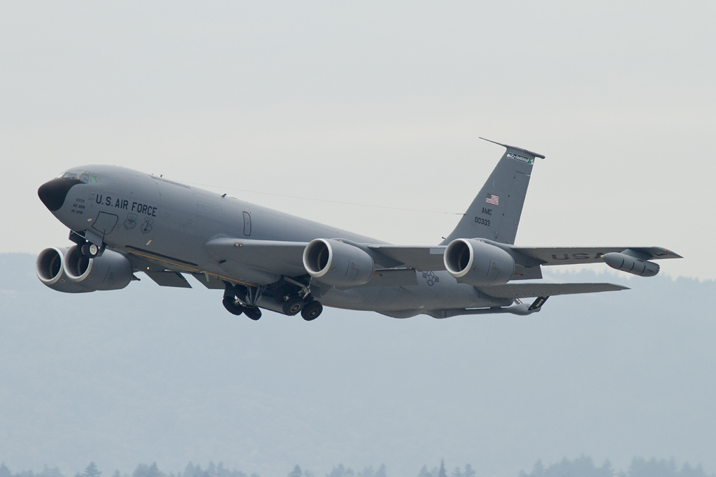 KC-135.jpg