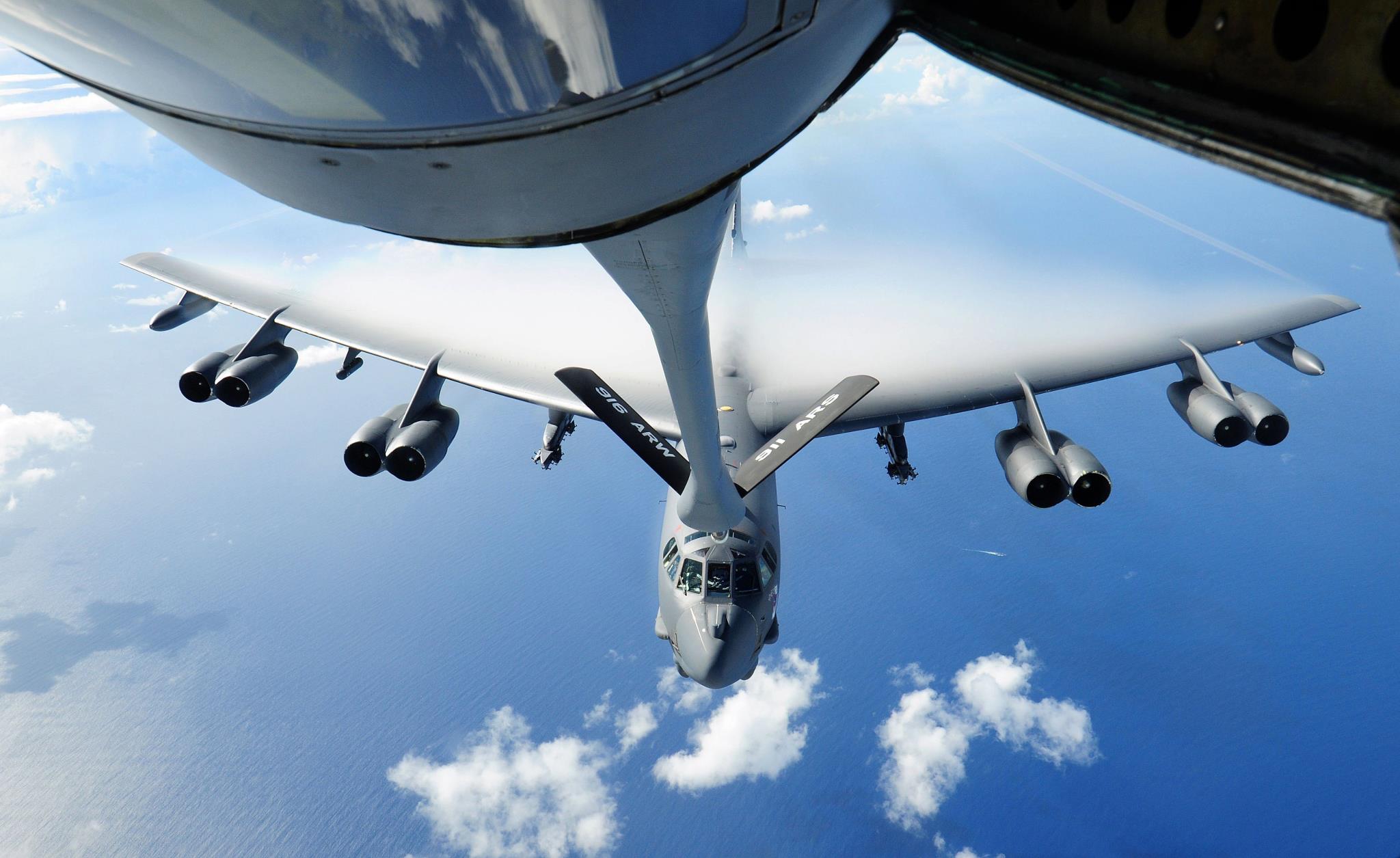 Two U.S. B-52 strategic bombers enter China's new Air Defense 