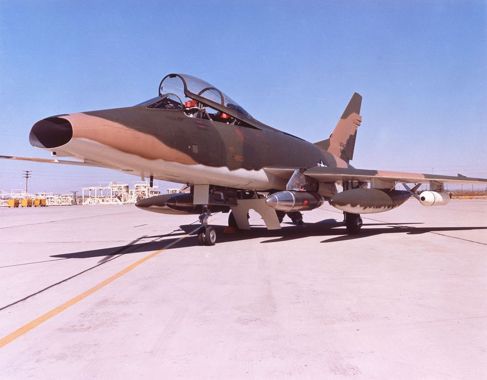 F-100F-USAF.jpg