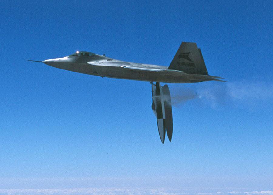 Will the Pentagon's 6th-Gen Stealth Fighter replace F-22? Or fly with it  for decades? - Warrior Maven: Center for Military Modernization