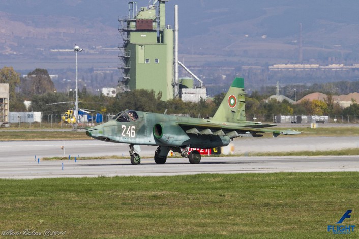 Su-25 taxi