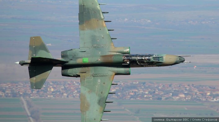 Bulgarian Air Force Su-25 and US A-10 train together 3