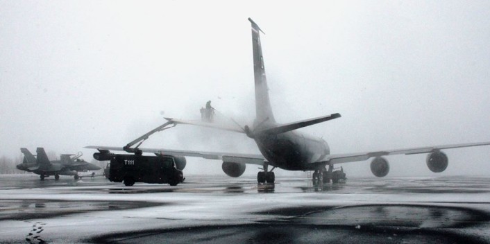 KC-135 deincing