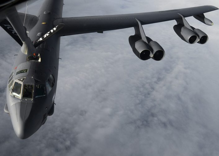 Enjoy This Great Footage Of A U.S. C-5 Galaxy Landing and Taking Off ...