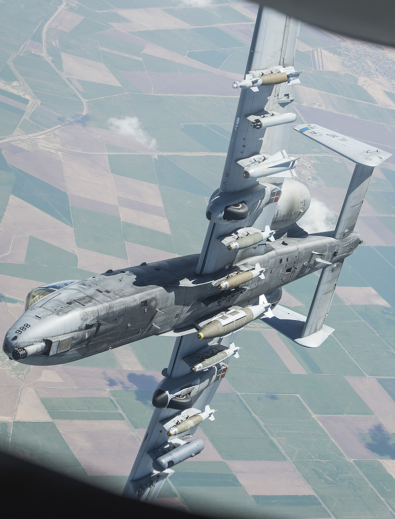 A-10-departing-tanker.jpg