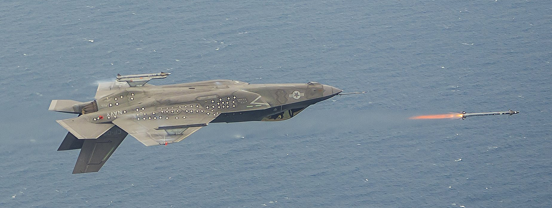 Because I Was… Inverted!” Everything You Need To Know About The Photo Of An  F-35C Firing An AIM-9X During Inverted Flight - The Aviationist