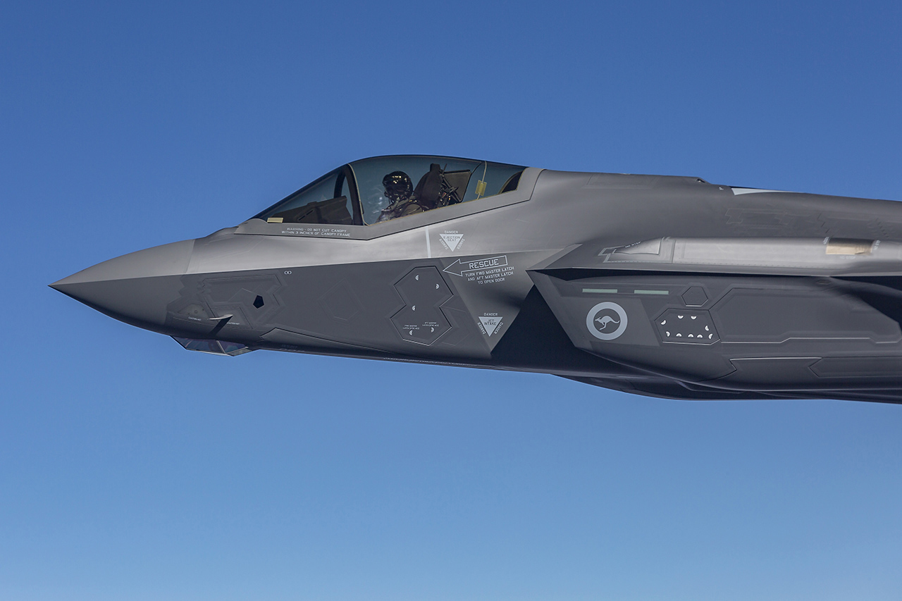 Australias First Two F 35a Jets Have Arrived Home At Raaf Williamtown