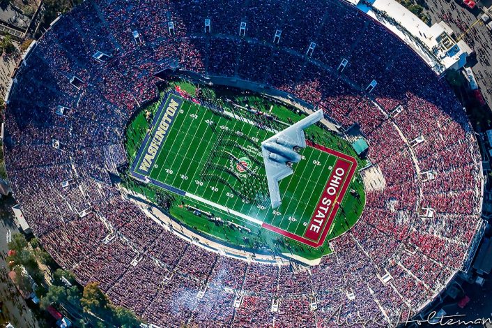 Here Are The Aerial Shots Of The B-2 Spirit Stealth Bomber Doing The ...