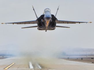 These Photos Of The F-22 Raptor Flying With The Blue Angels Are Some Of ...