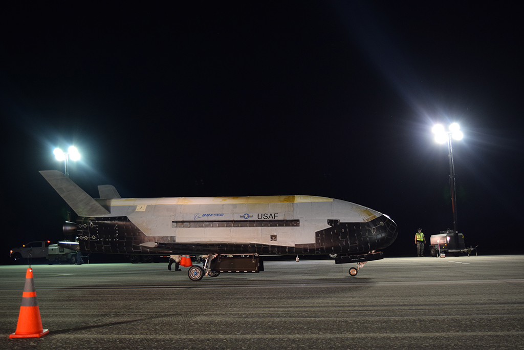 Secretive US Air Force X-37B Spaceplane Lands After Remaining In Orbit ...