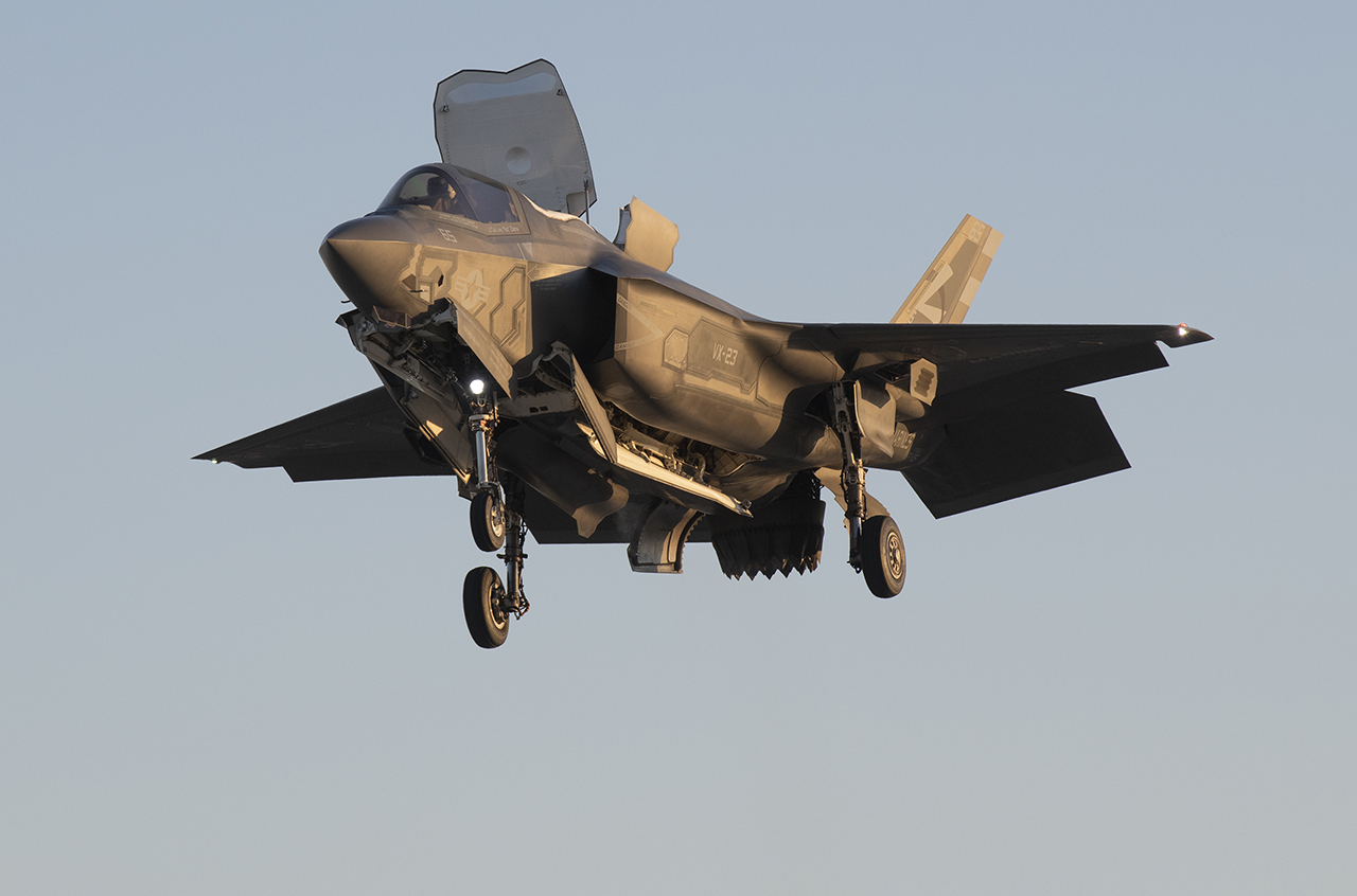 Two U S F 35bs Have Landed Aboard Italian Navy Aircraft Carrier Its Cavour To Begin Sea Trials The Aviationist