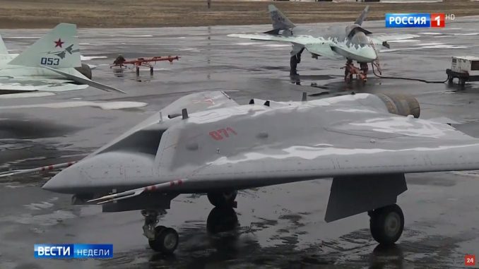 reaktion Efterår Sandet TV Report About Russian UAVs Provides New Insights Into The Sukhoi S-70  Okhotnik UCAV Program - The Aviationist