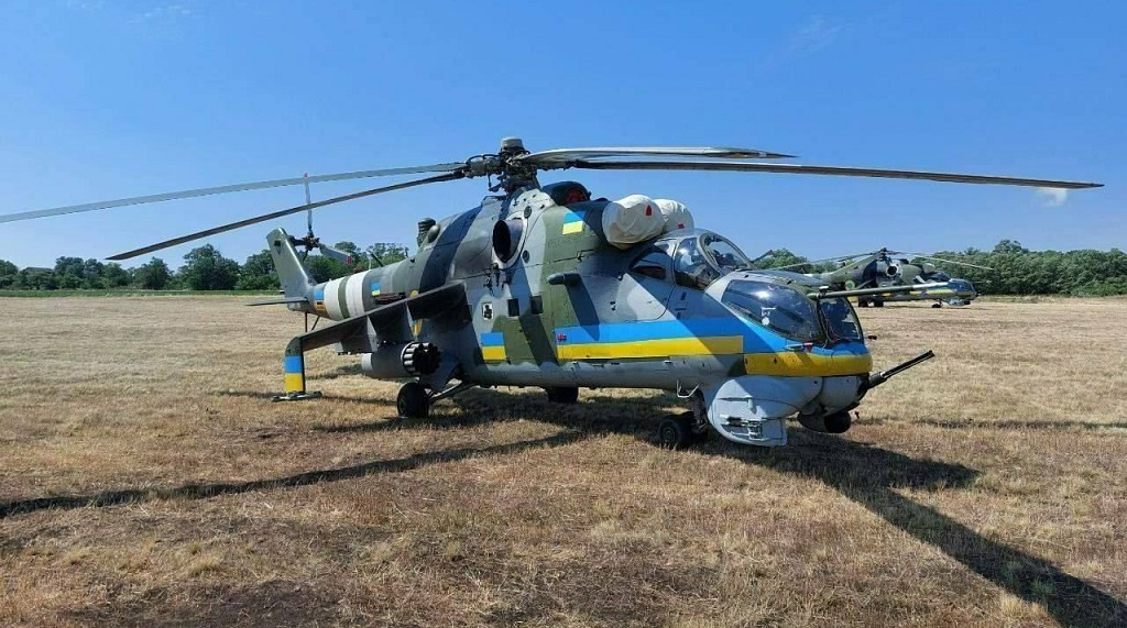 Mi-24V Attack Helicopters Donated By Czech Republic Are Now In Ukraine - The Aviationist