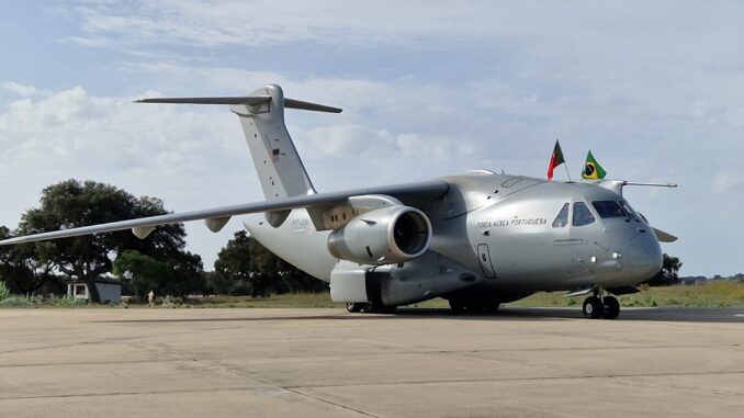 EMBRAER KC-390  - Página 9 First_Portuguese_KC-390_1-678x381