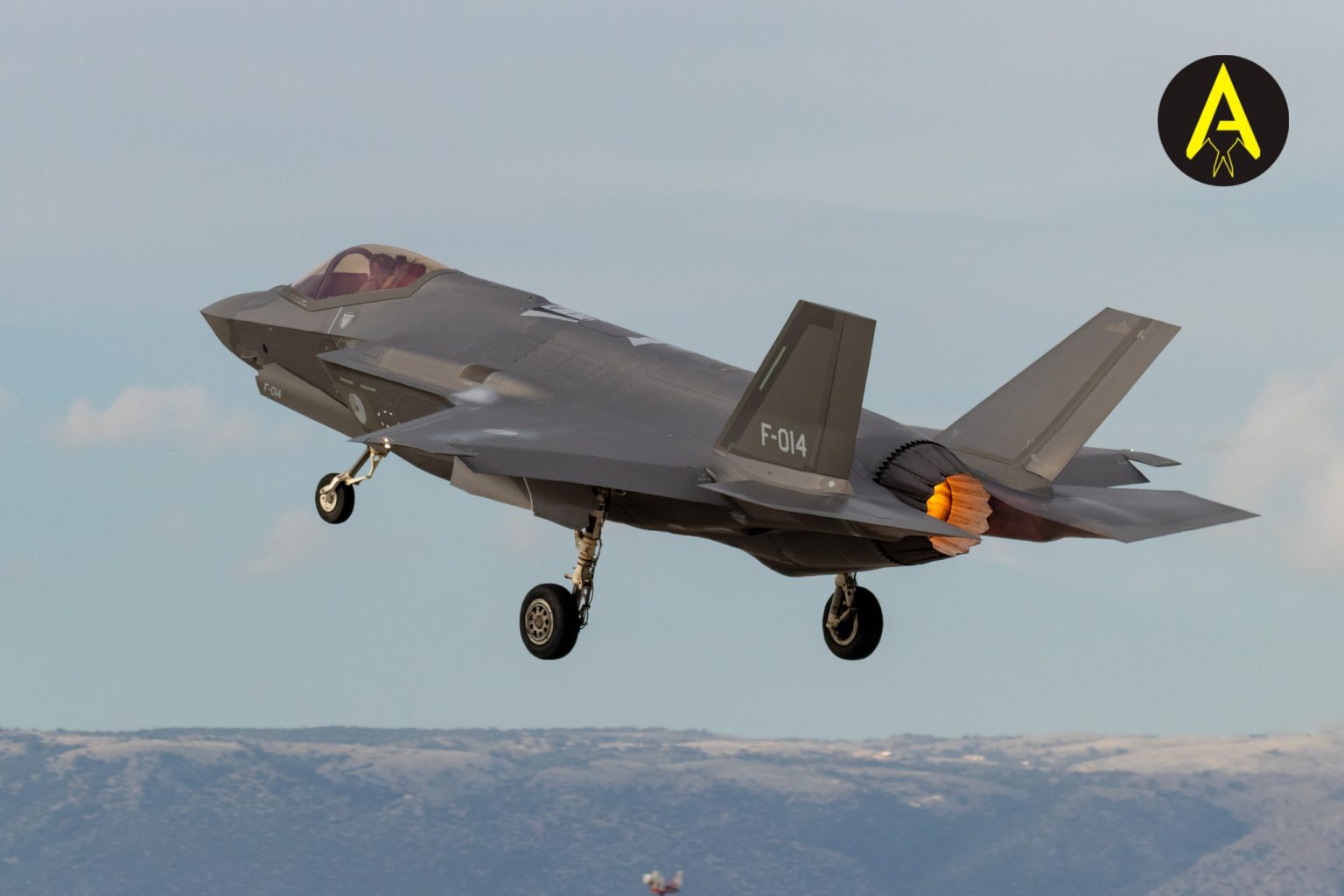 U.S. And Dutch F35s Have Flown Without Radar Reflectors During First