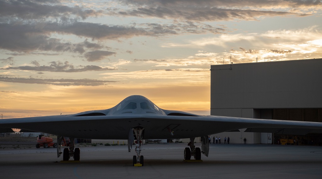 B-21 Raider makes public debut; will become backbone of Air Force's bomber  fleet > Air Force > Article Display