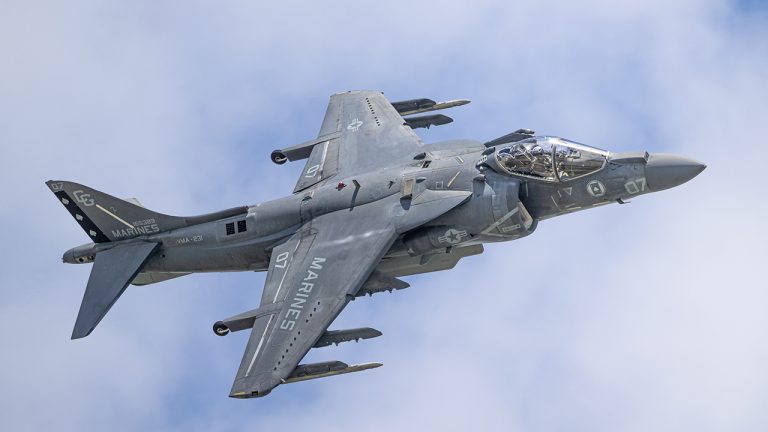 End Of An Era: MCAS Cherry Point Hosts Final USMC AV-8B Harrier II Demo ...