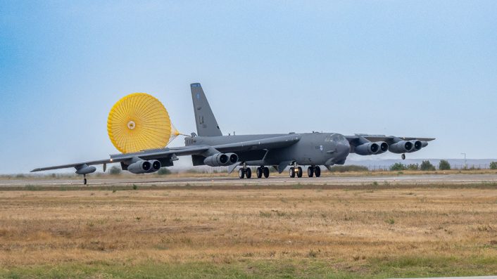 B-52 Romania