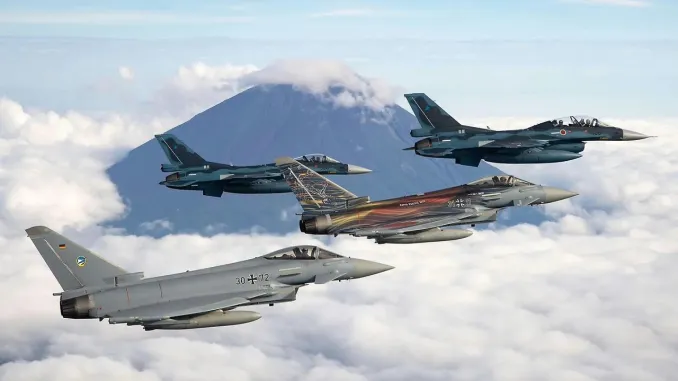 German Eurofighters and Japanese F-2s during the German visit in Japan in 2022. (Image credit: Bundeswehr - Christian Timmig)