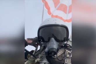 Russian pilot eject