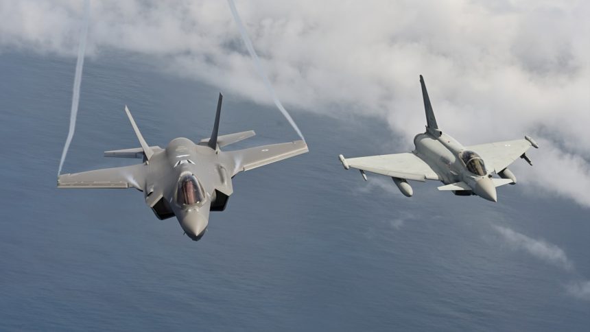 Italian acquisition F-35 Eurofighters M-346