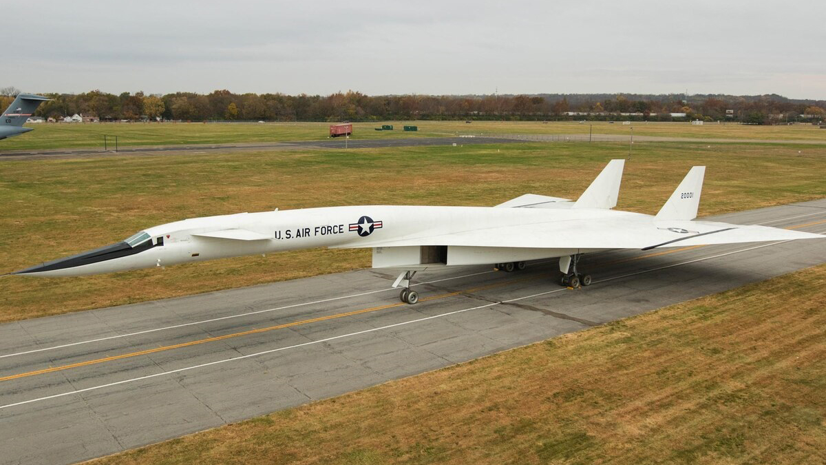 Celebrating 60 Years of the XB-70 Valkyrie Mach 3 Super Bomber