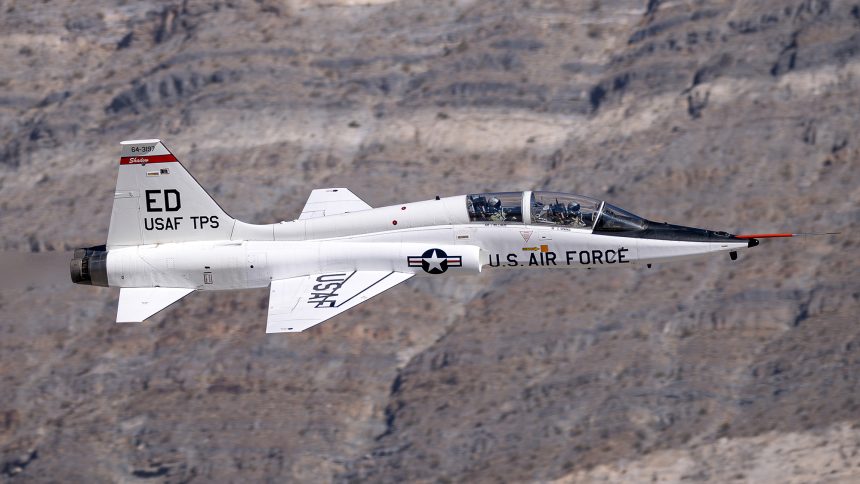 USAF TPS T-38