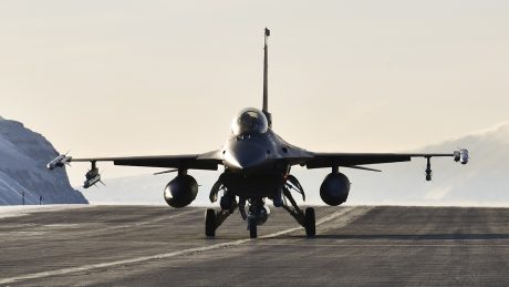 U.S. Air Force Deploys F-16 Jets to Greenland In Arctic Readiness Exercise