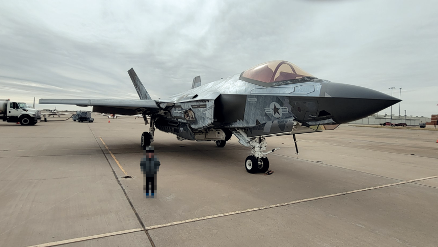 F-35C mirror-like coating damaged tiles