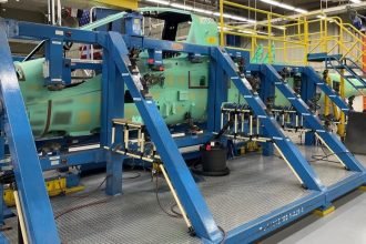 Australia AH-64E assembly