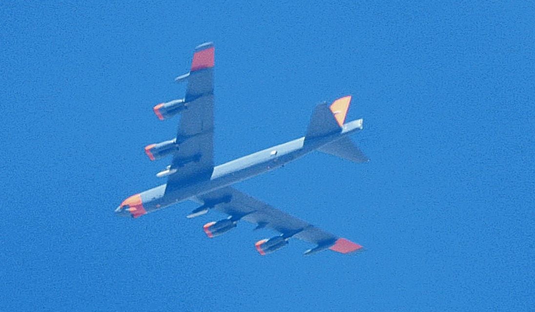 B-52 Spotted Over Texas Apparently Carrying Hypersonic Missile During Test