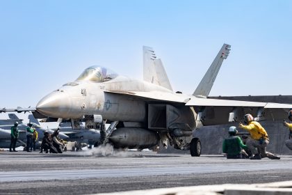 Super Hornet Turns 30