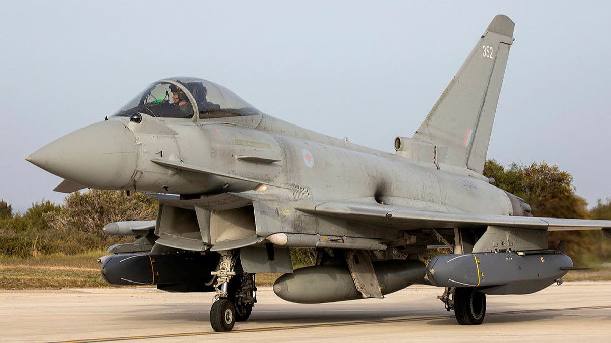 Britain and Germany to Produce 2,000 km “Deep Precision Strike” Missile