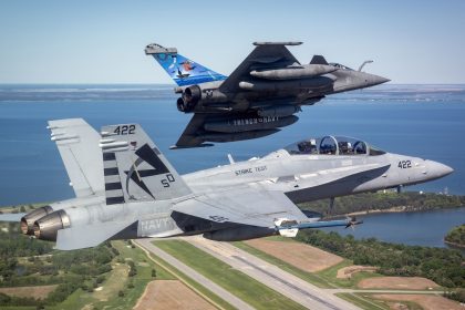 Rafale refuels F/A-18