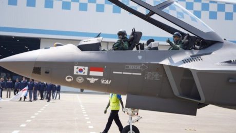 Polish Air Force Chief and Indonesian Test Pilot Fly on KF-21 Boramae