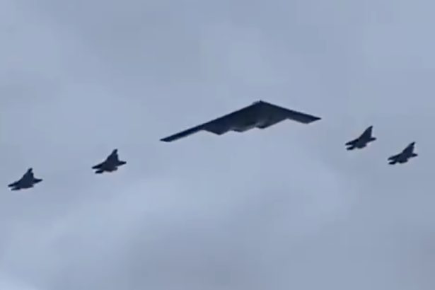 B-2 flyover Putin