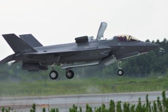 Japanese F-35Bs Arrive to Nyutabaru