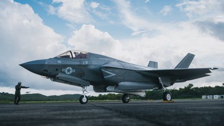 USMC F-35Bs Shown Armed with Live Weapons in Puerto Rico