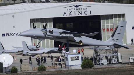 Italian Delegation Visits Baykar for Kizilelma and Akinci Demos