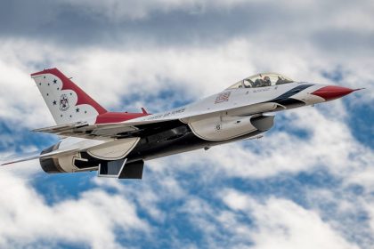 USAF Thunderbirds F-16 Crash
